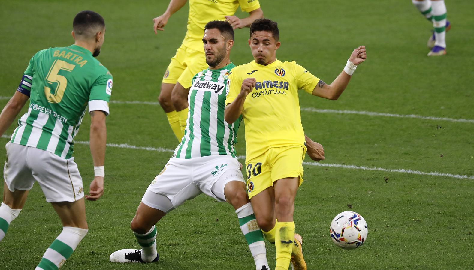 Las mejores imágenes del partido entre el Betis y el Villarreal