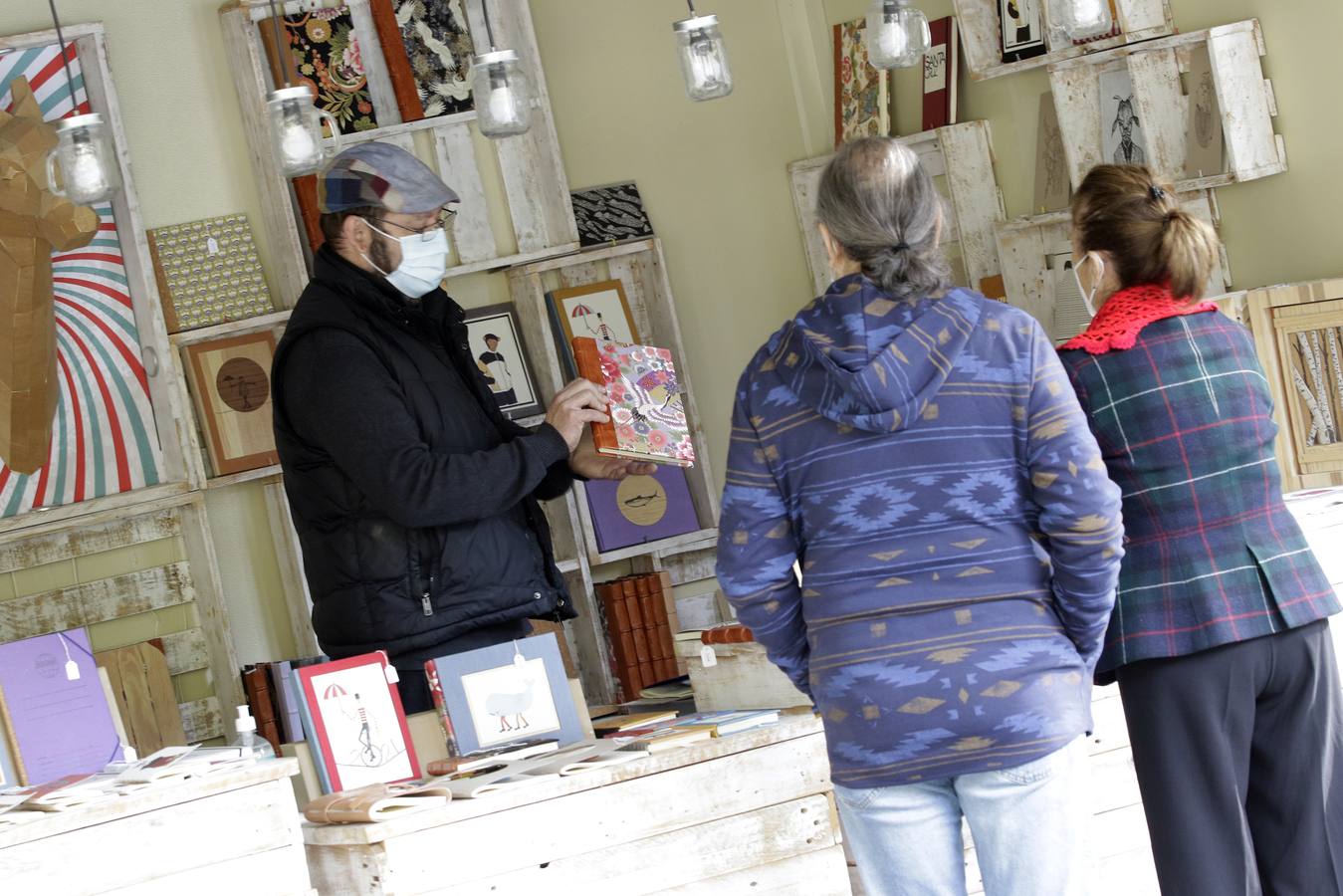 Fotogalería: Arranca la Feria de la Artesanía