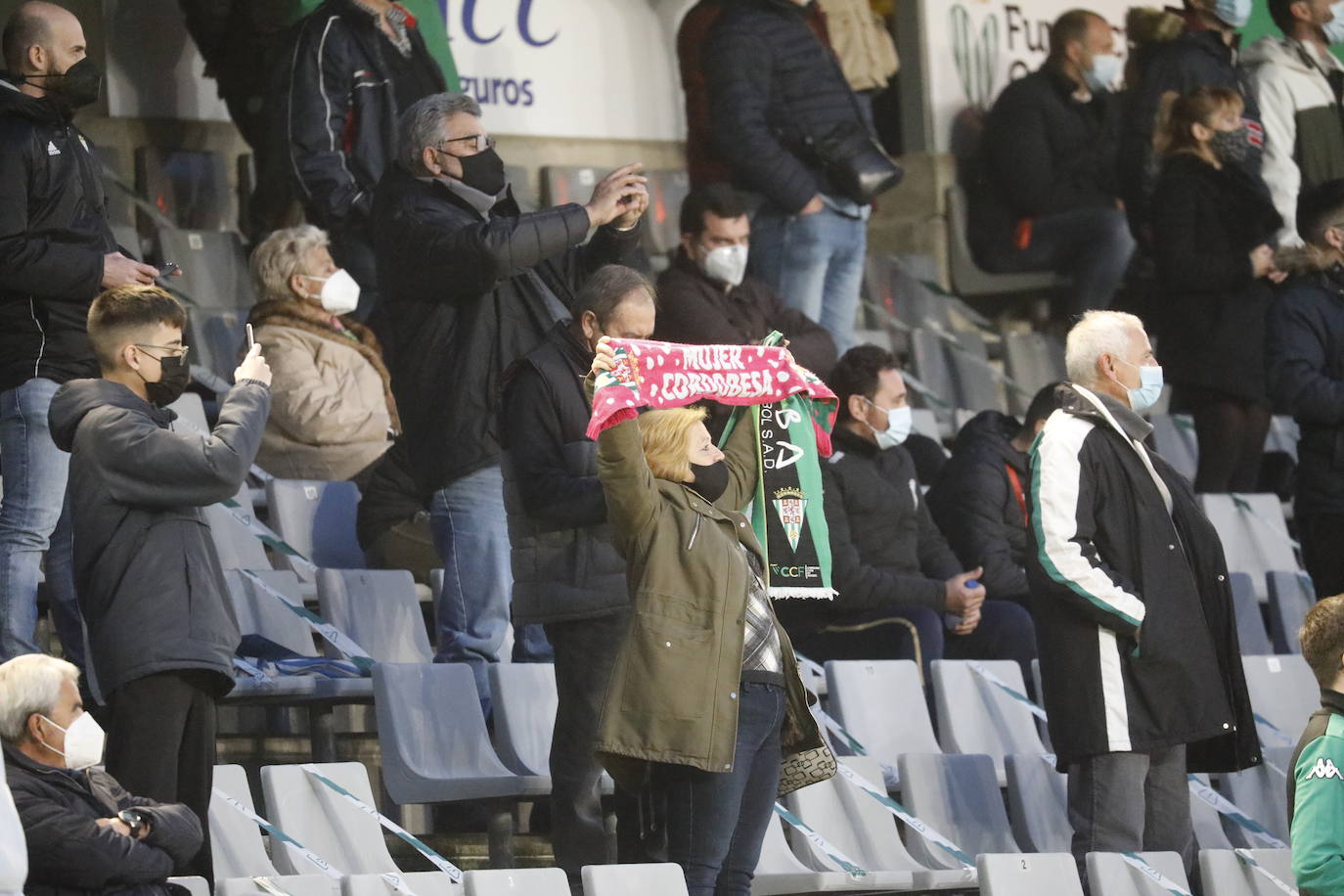 El ambiente de Copa en el Córdoba CF - Albacete, en imágenes