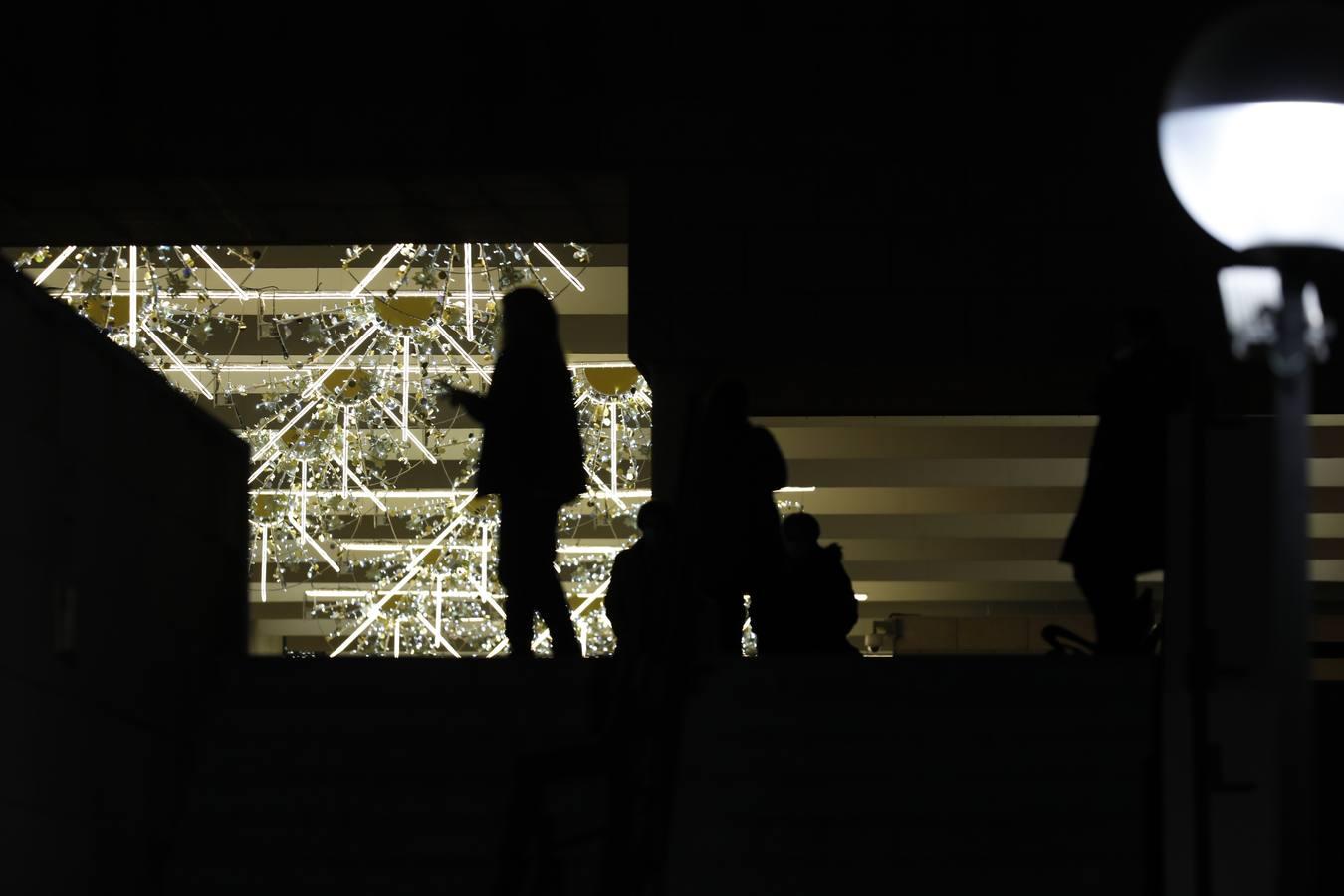 Las luces de Navidad llegan al hospital Reina Sofía de Córdoba