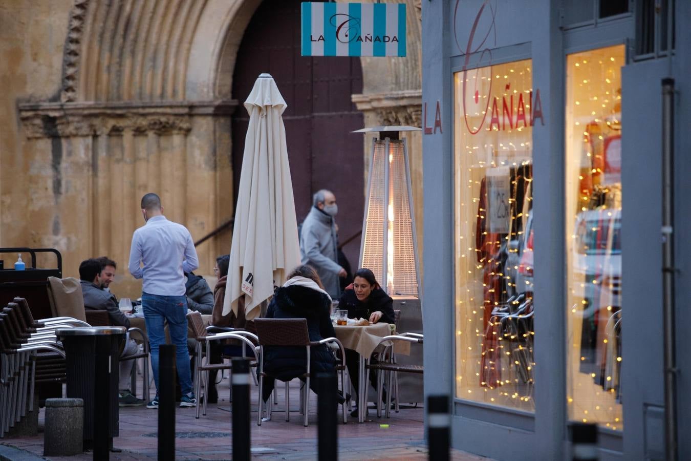 Desescalada en Navidad | Córdoba recupera la normalidad de disfrutar la merienda sin mirar el reloj