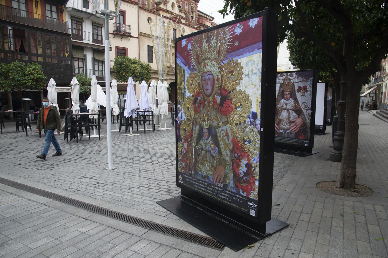 Inauguración de la exposición del Rocío de Sevilla en el Salvador