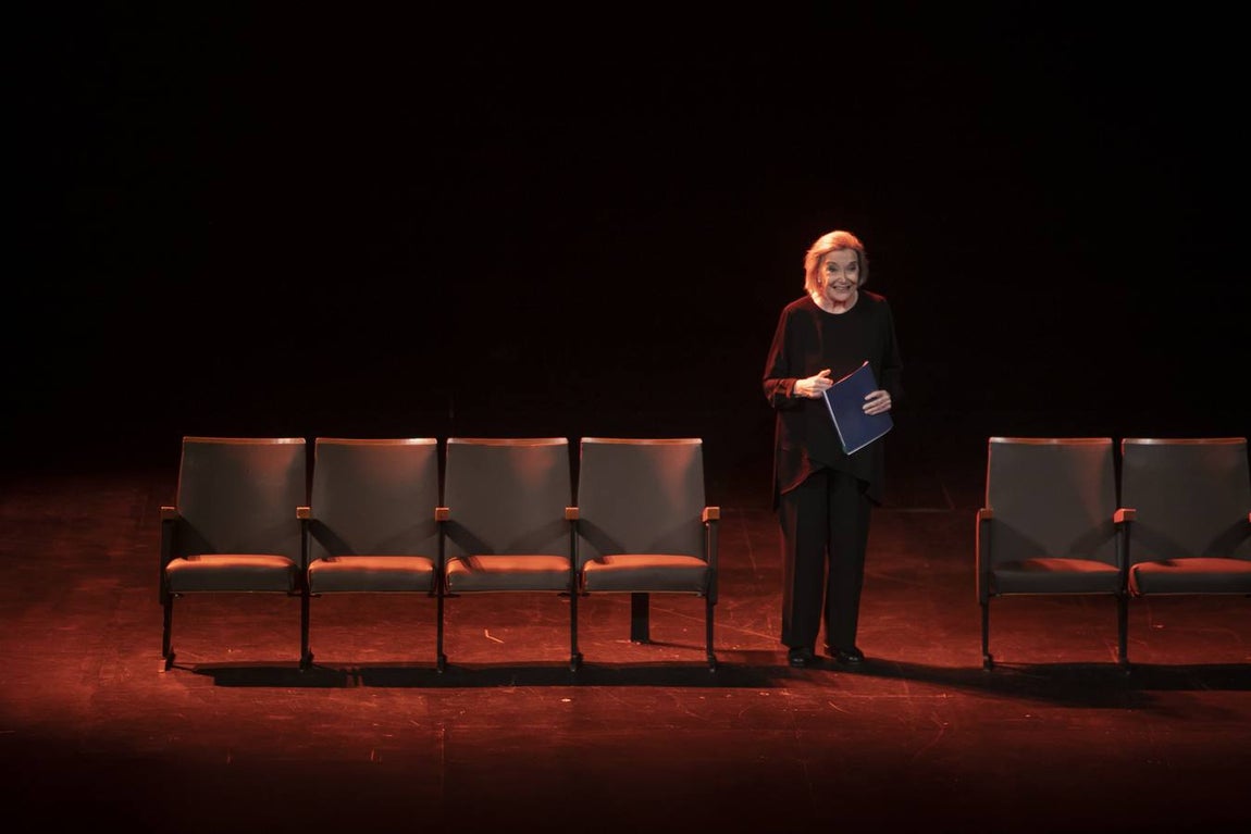 El «Romancero gitano» de Nuria Espert en el Gran Teatro, en imágenes