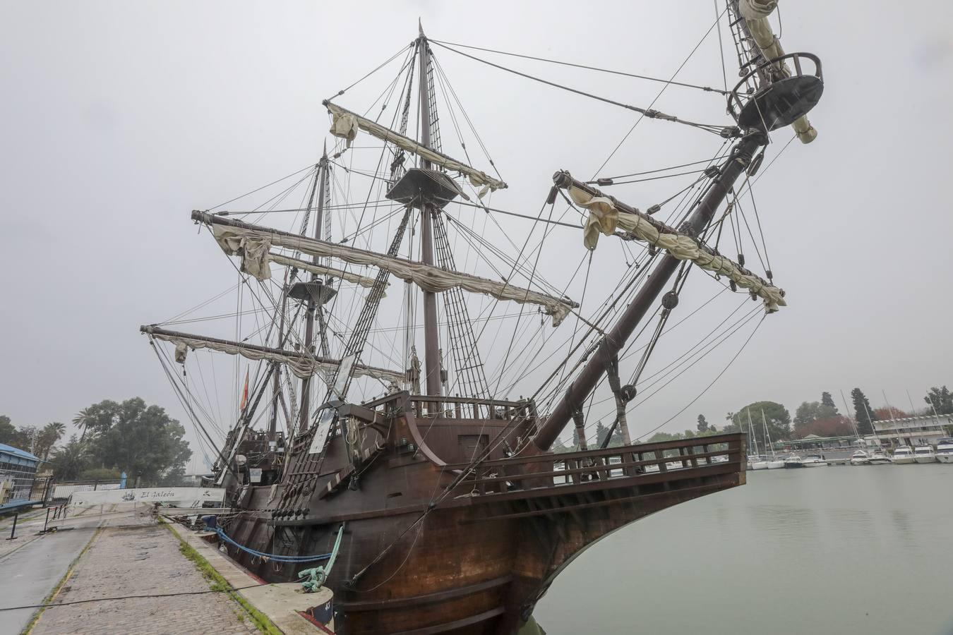 En imágenes, el galeón Andalucía llega a Sevilla