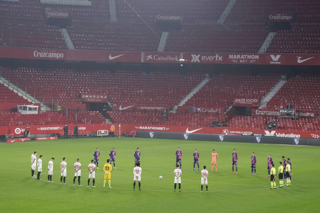 En imágenes, el partido entre el Sevilla F.C. y el Valladolid