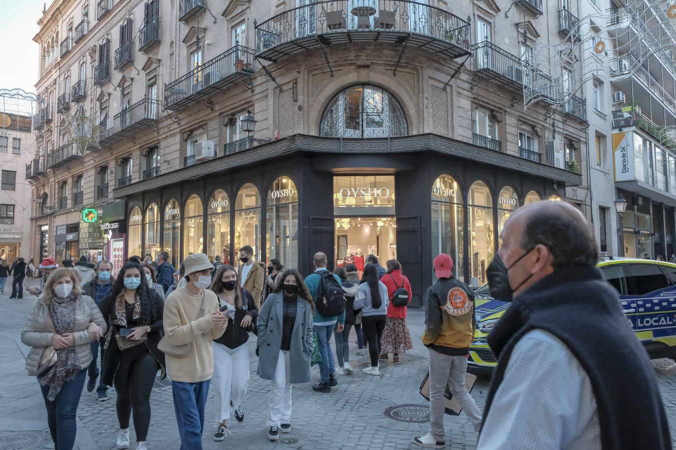 El Centro de Sevilla se viste de Navidad