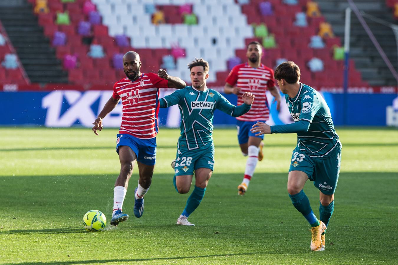 En imágenes, encuentro entre el Granada y el Betis