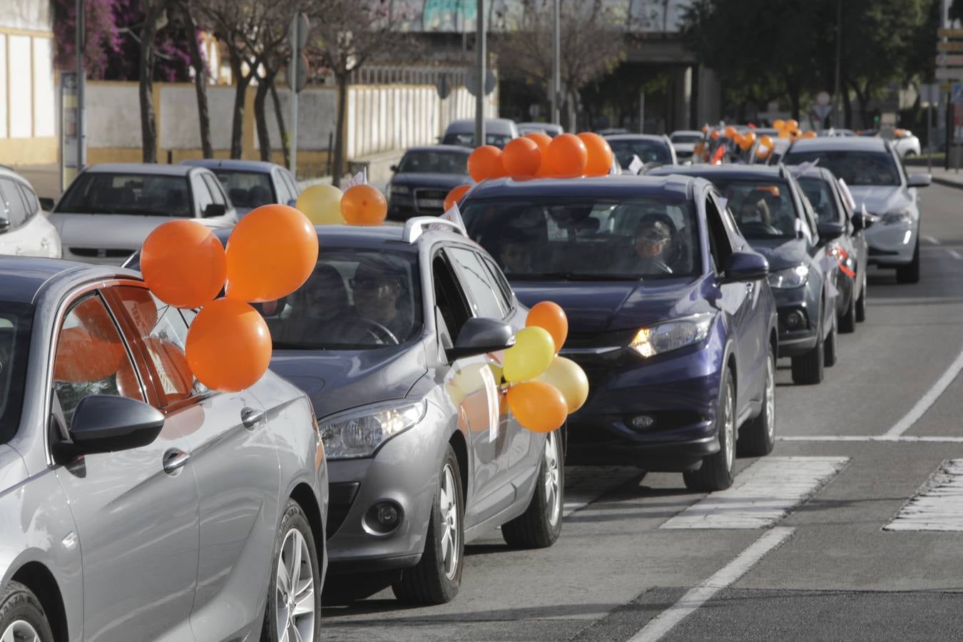 Caravana de coches contra la Ley Celaá en Jerez