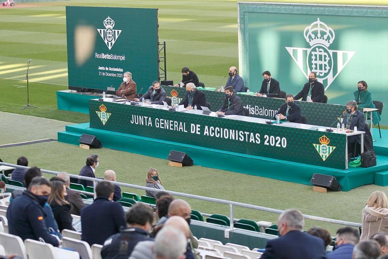 La junta general de accionistas del Betis 2020, en imágenes