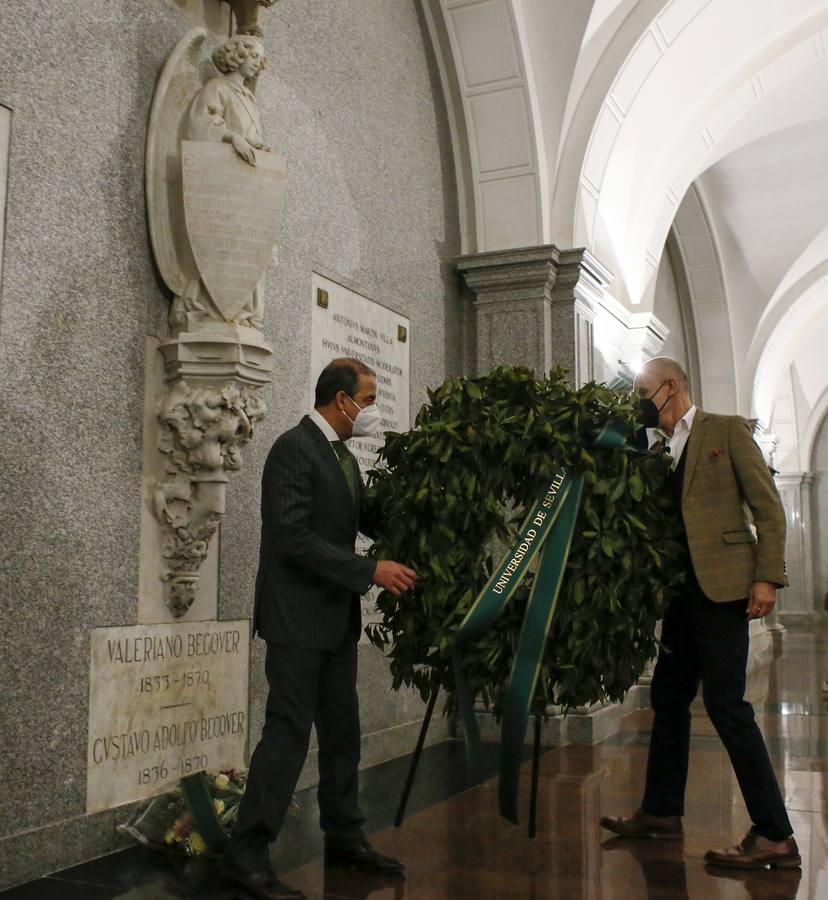 En imágenes, los diferentes homenajes a los hermanos Bécquer en Sevilla