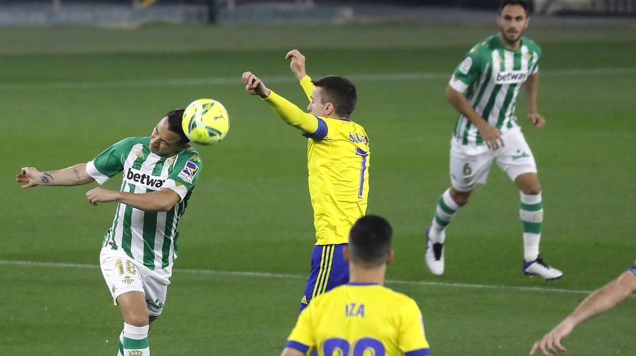 Las mejores imágenes del encuentro entre el Betis y el Cádiz C.F.