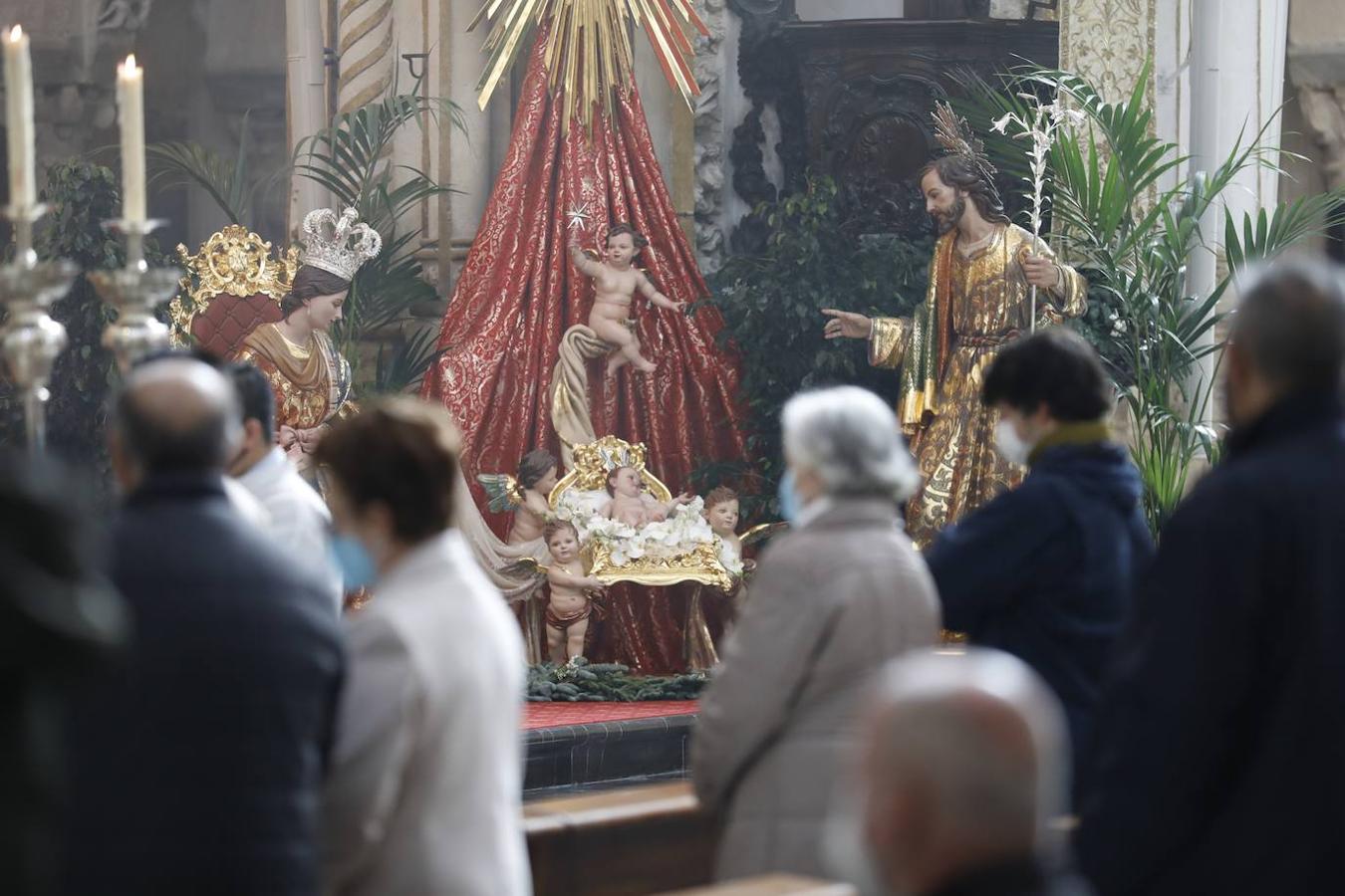 La Misa de Navidad en la Santa Catedral de Córdoba, en imágenes