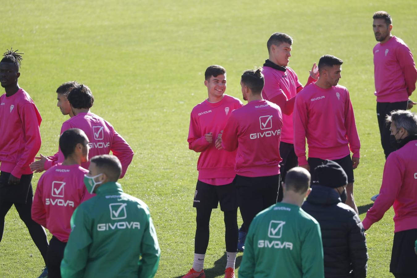 El regreso del Córdoba CF tras el parón navideño, en imágenes