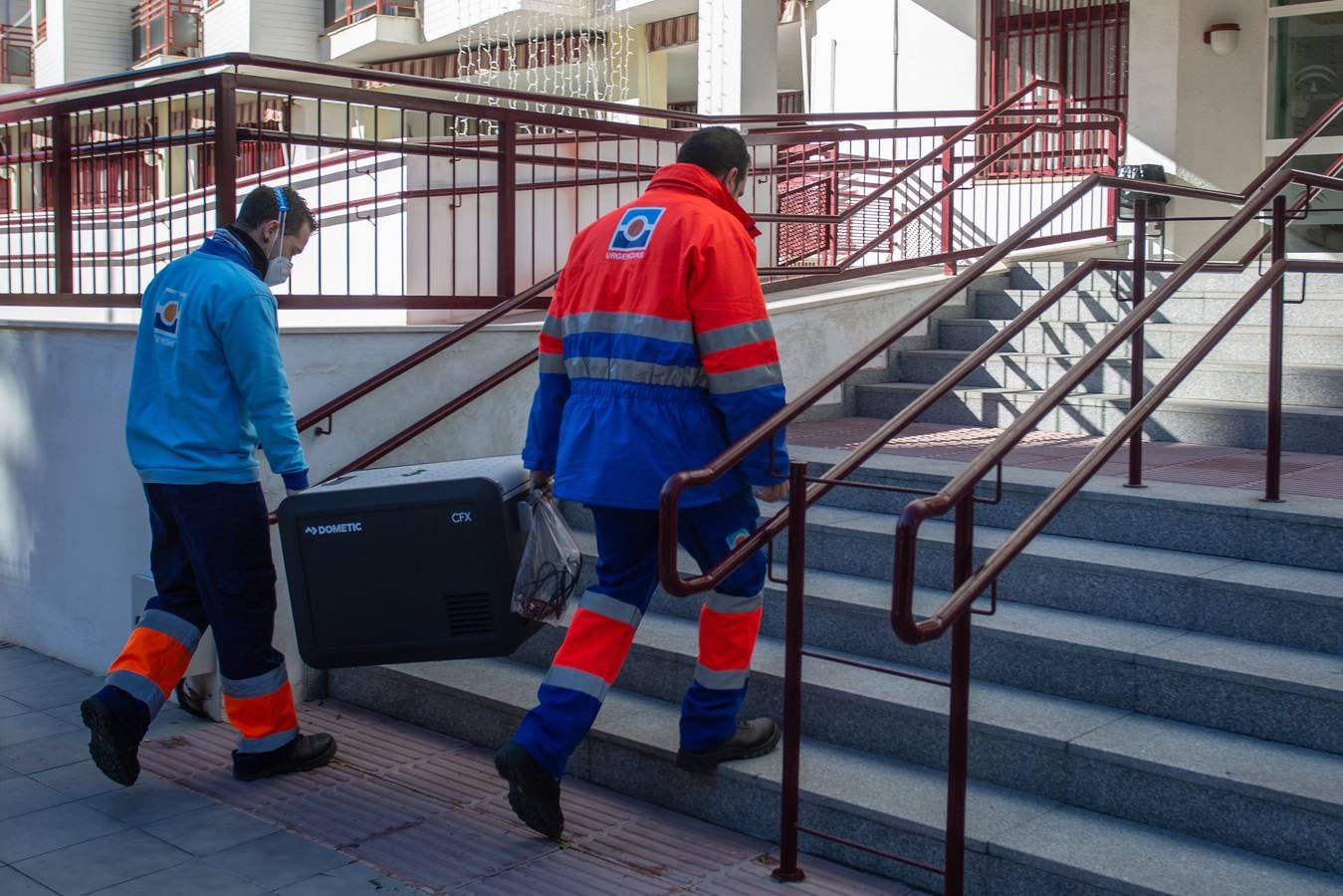 Llegada de las vacunas a la residencia Heliópolis