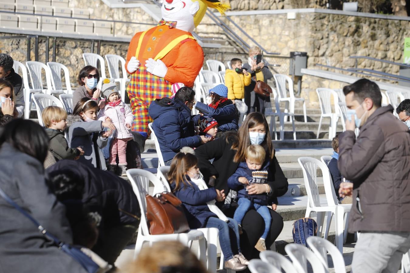 La Fiesta Infantil Fin de Año del Teatro de la Axerquía, en imágenes