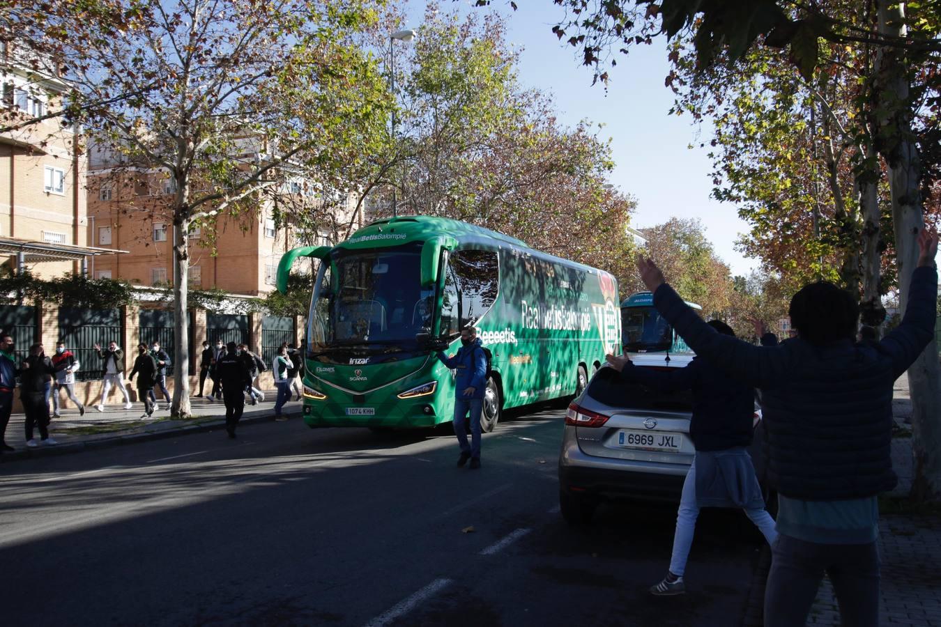 Ambiente de un derbi marcado por el coronavirus