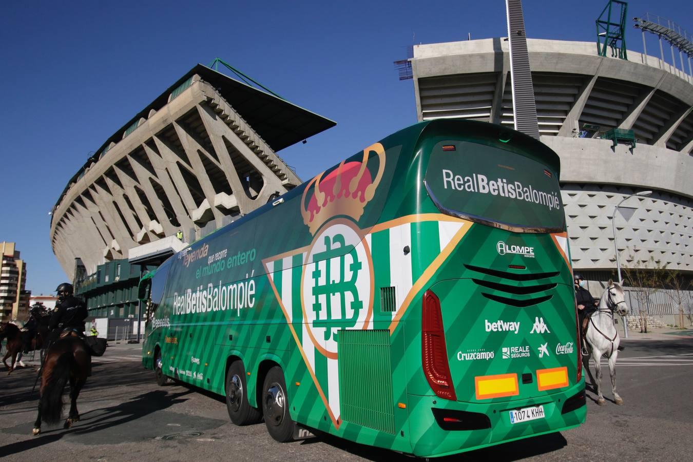 Ambiente de un derbi marcado por el coronavirus