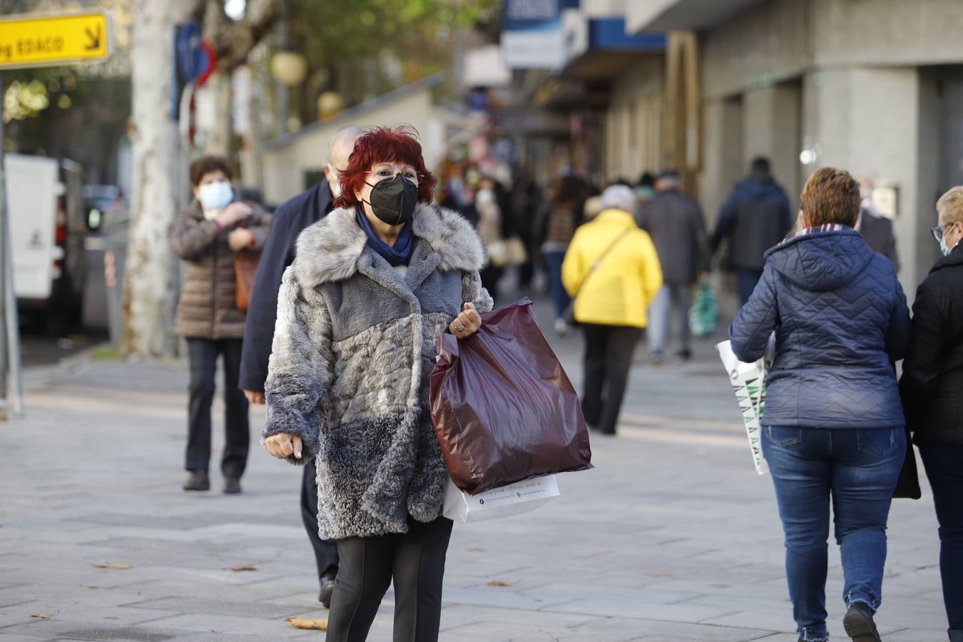 El ambiente de compras en el Centro y Santa Rosa, en imágenes