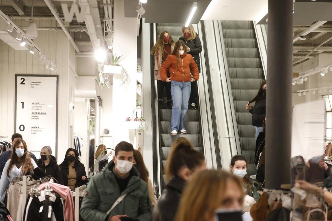 El ambiente de compras en Córdoba en el cierre de la campaña de Navidad