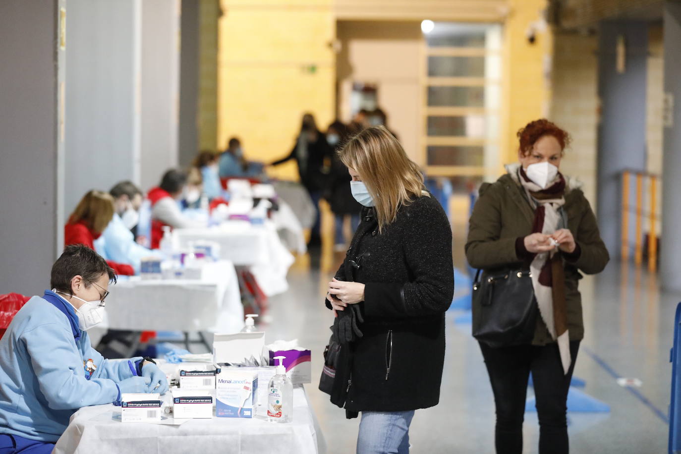 En imágenes, los test del Covid a los docentes en Córdoba