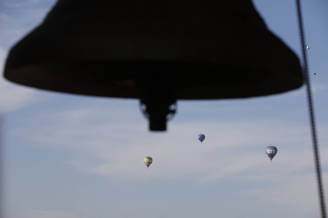 Así ha sido el vuelo de los Reyes Magos por Córdoba (II)