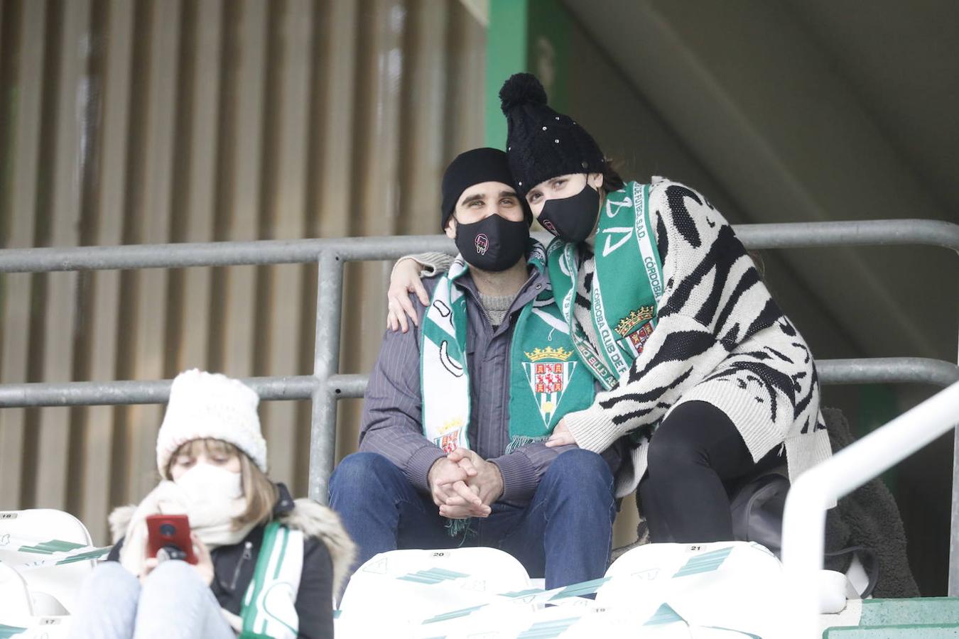 El ambientazo con 2.500 espectadores en la grada en el Córdoba CF - Getafe