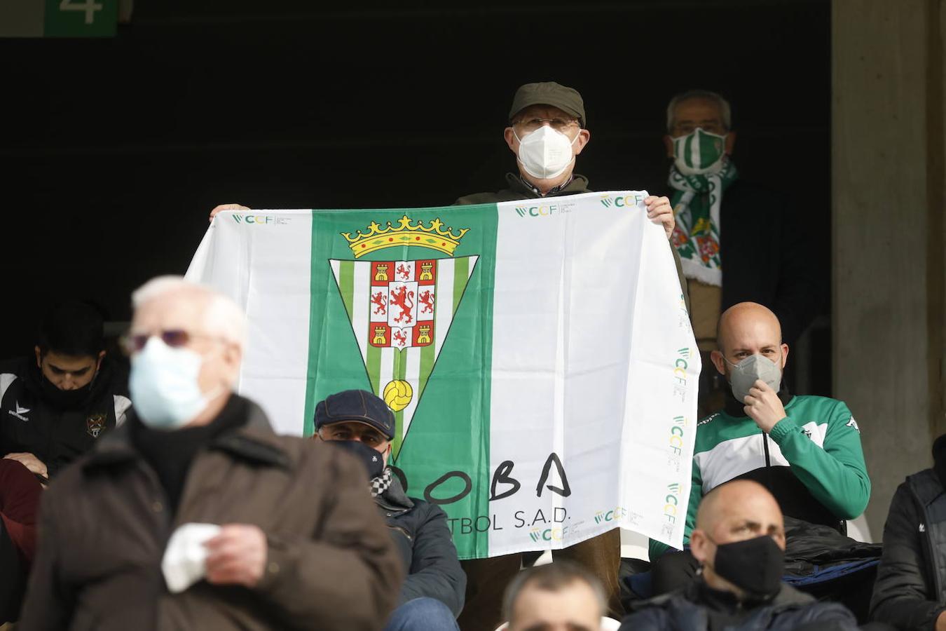 El ambientazo con 2.500 espectadores en la grada en el Córdoba CF - Getafe