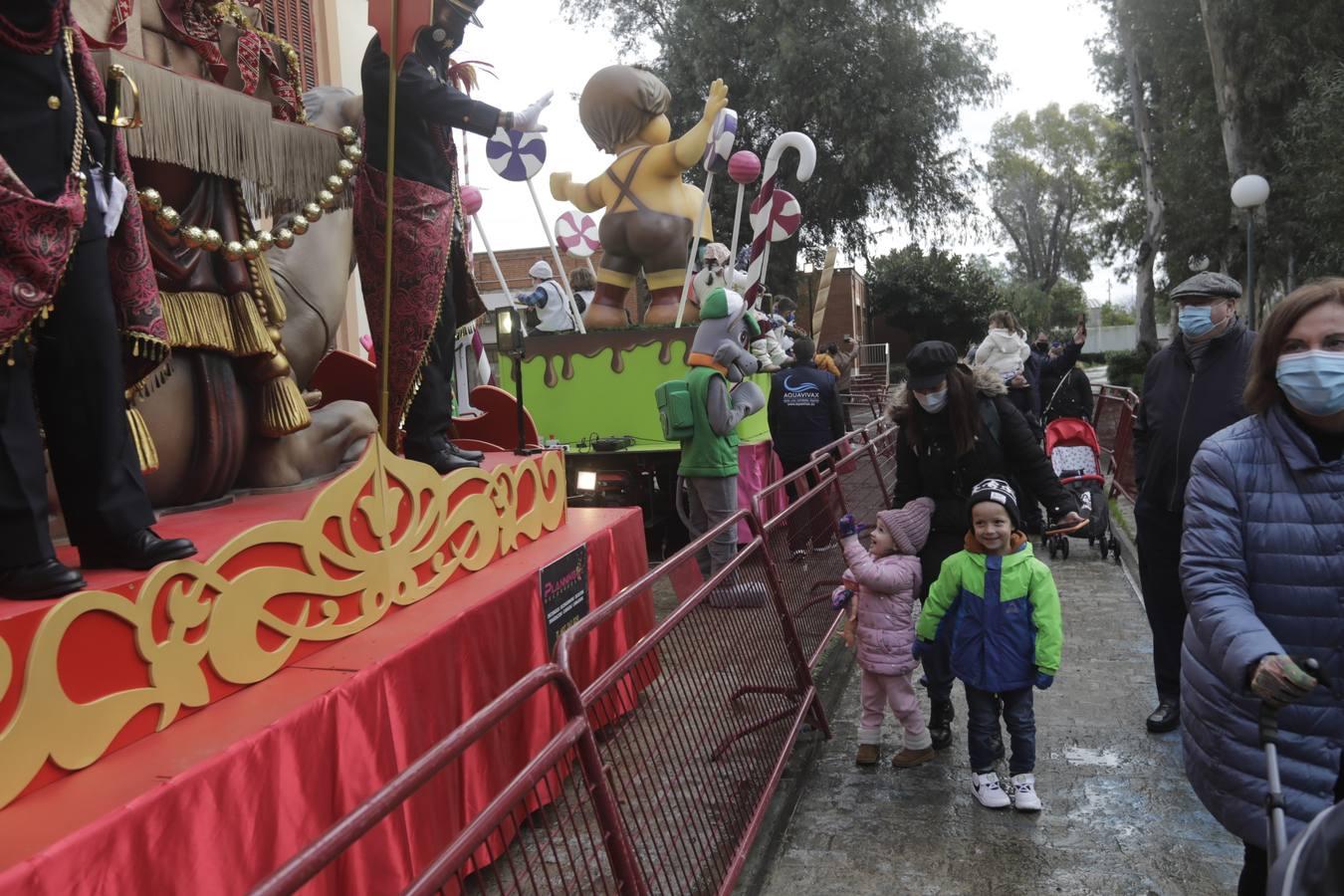 Reyes Magos de Cádiz: largas colas para ver a sus majestades