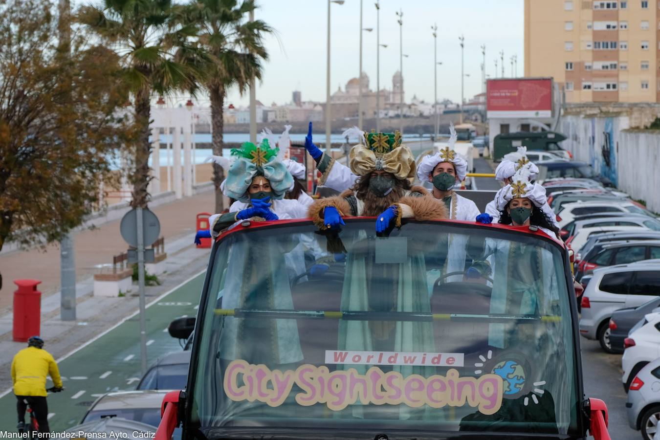 Fotos: La mágica mañana de los Reyes Magos en Cádiz