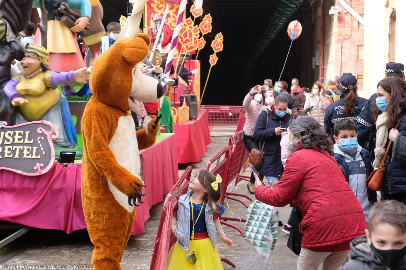 Fotos: La mágica mañana de los Reyes Magos en Cádiz