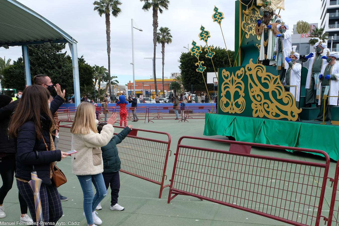 Fotos: La mágica mañana de los Reyes Magos en Cádiz