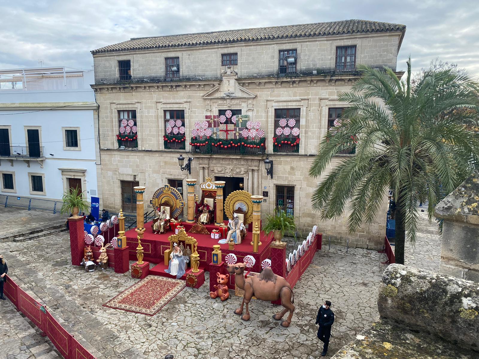 Fotos: Los Reyes Magos y toda la Corte, en El Puerto