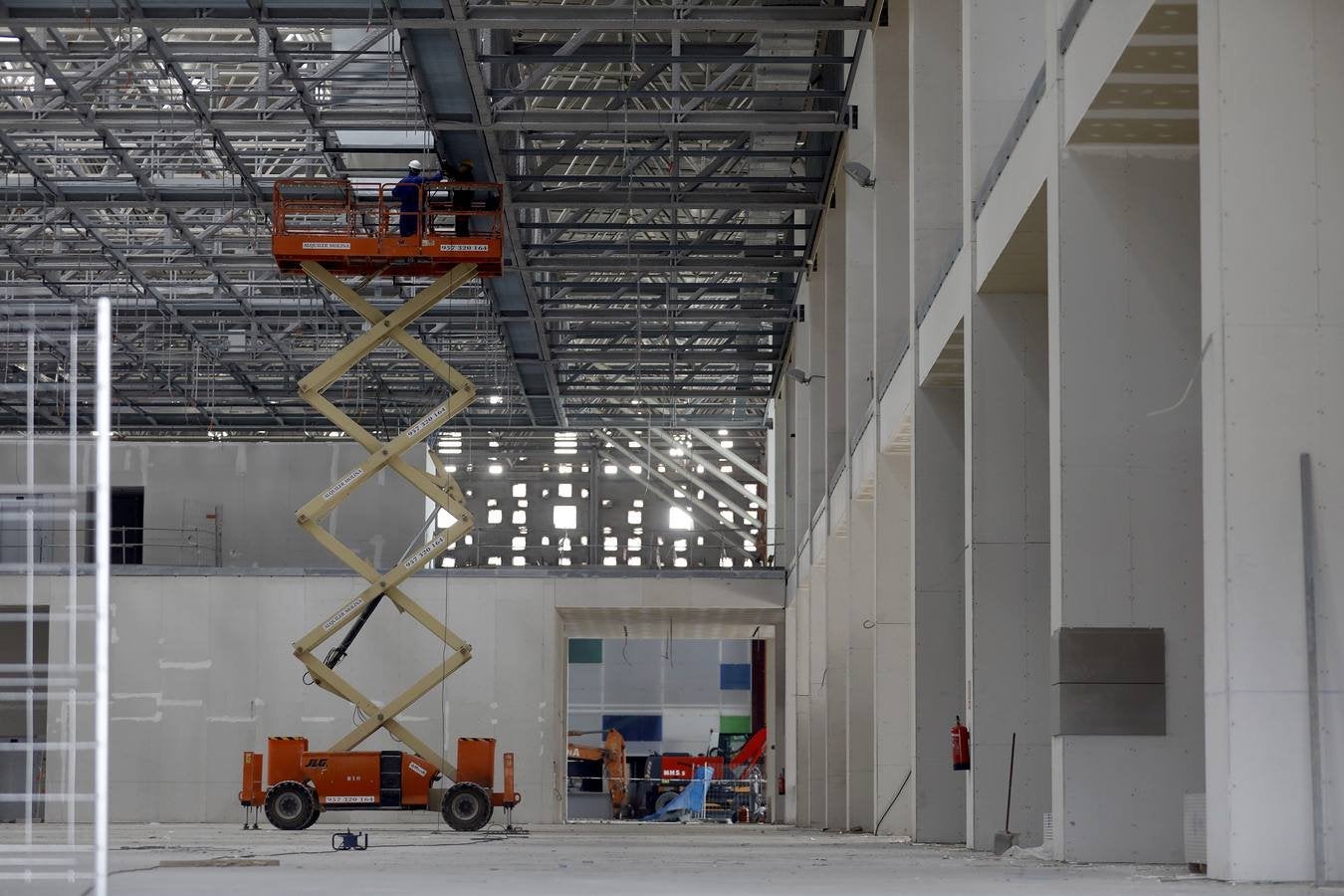 La evolución de las obras en el Centro de Ferias y Convenciones de Córdoba, en imágenes