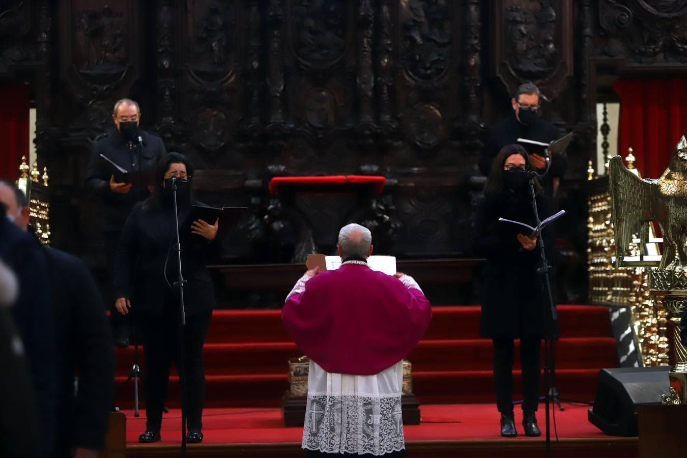 La misa de la Epifanía en la Catedral de Córdoba, en imágenes