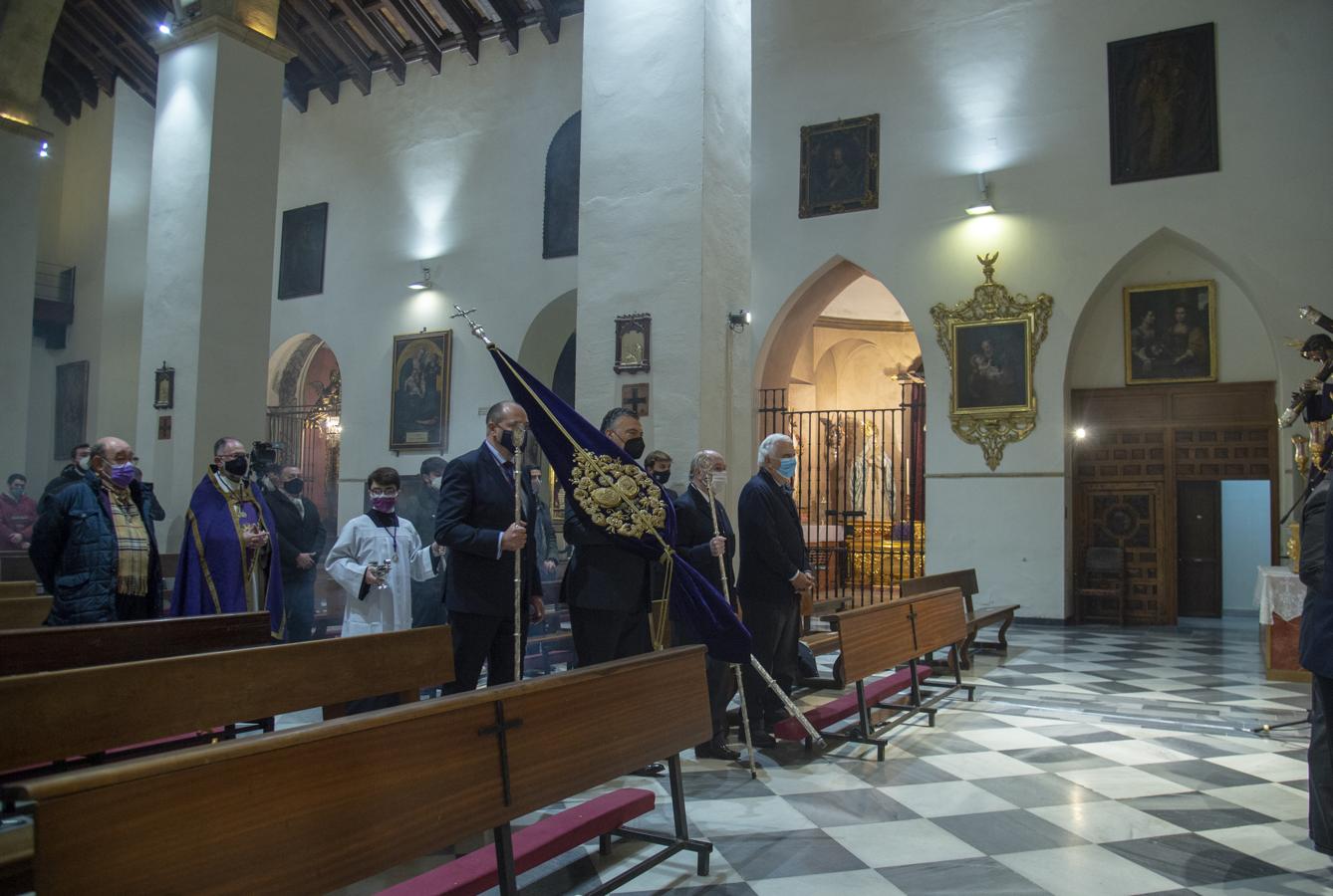 Meditación ante el Señor de las Penas de San Vicente