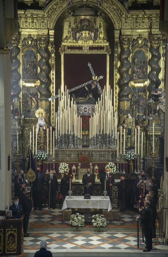 Meditación ante el Señor de las Penas de San Vicente