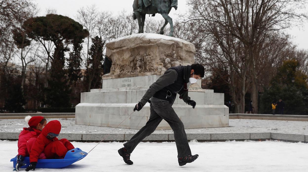 En imágenes: La borrasca Filomena deja una espectacular nevada en la Comunidad de Madrid