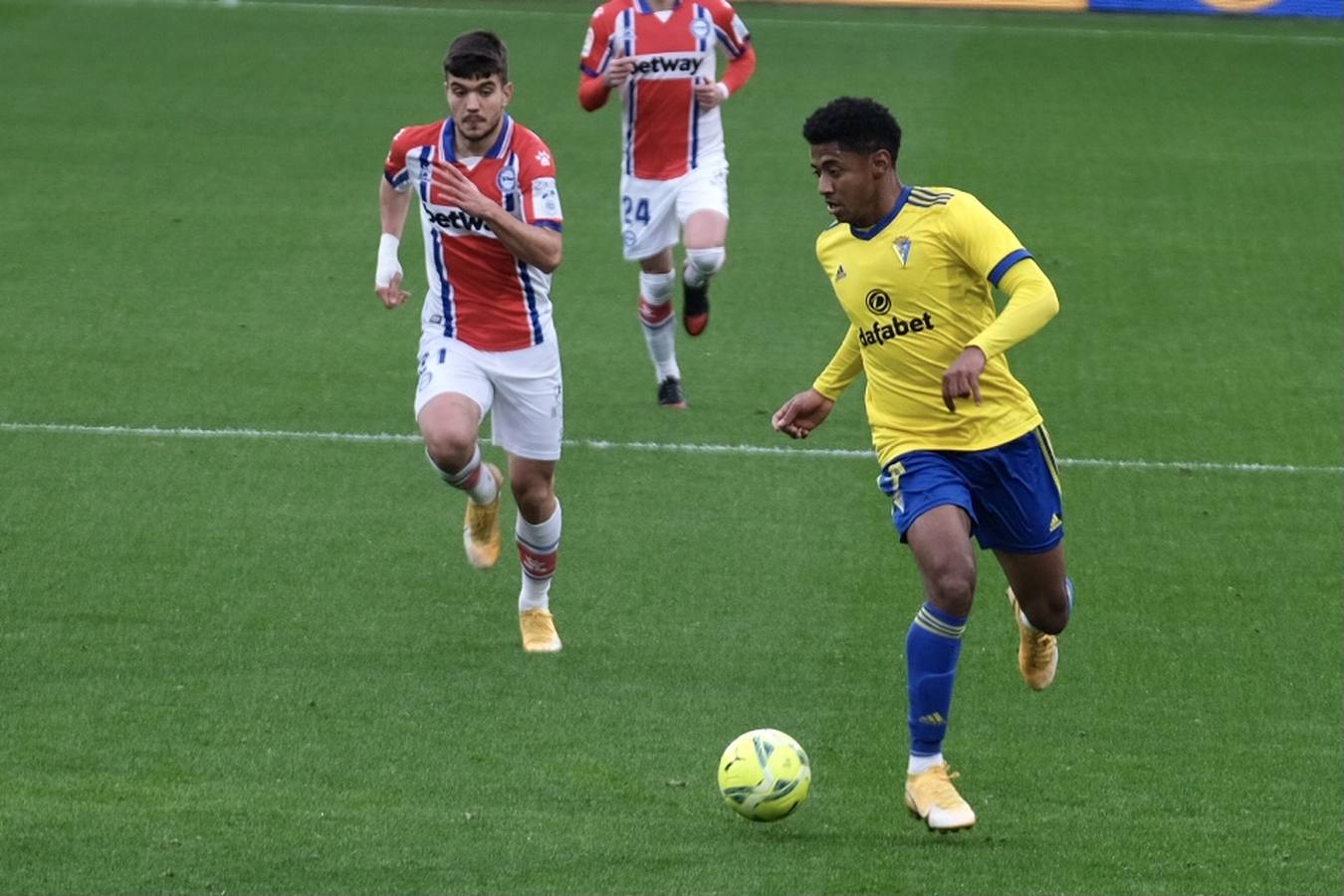 FOTOS: La victoria del Cádiz ante el Alavés, en imágenes