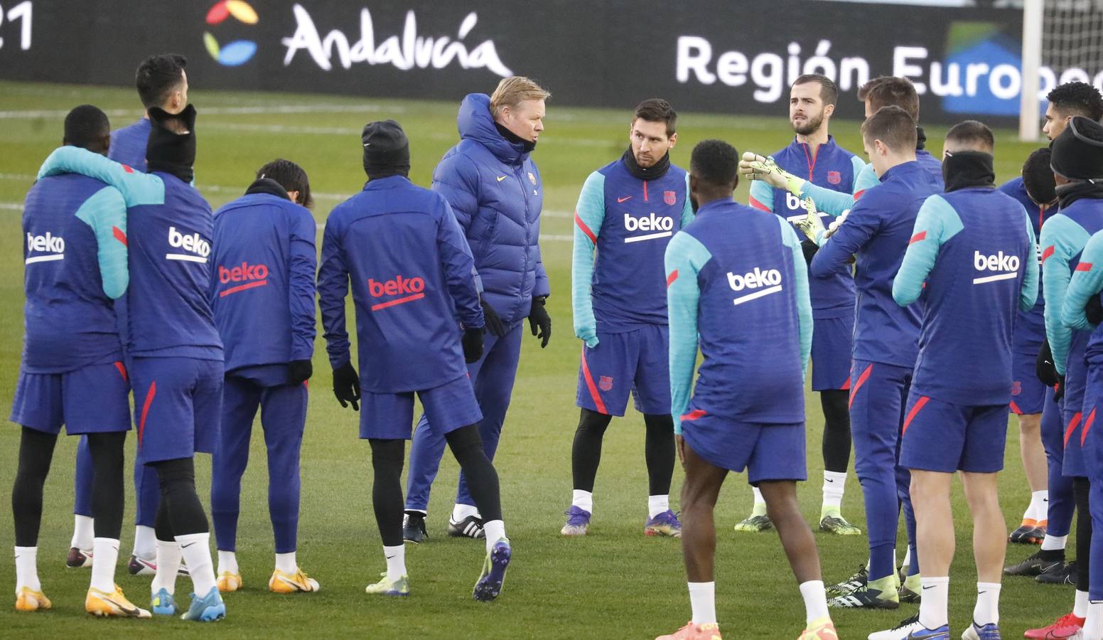 El entrenamiento del Barcelona en El Arcángel en Córdoba, en imágenes