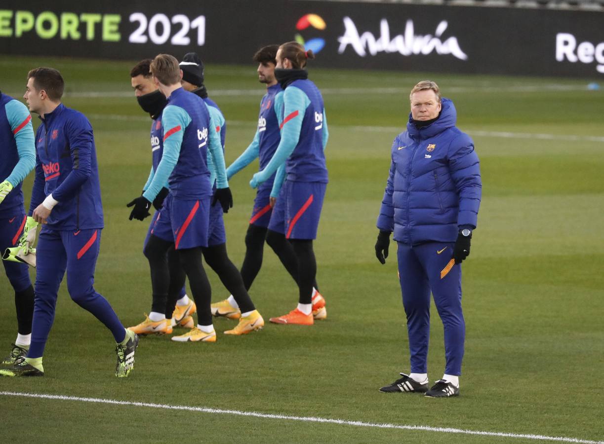 El entrenamiento del Barcelona en El Arcángel en Córdoba, en imágenes