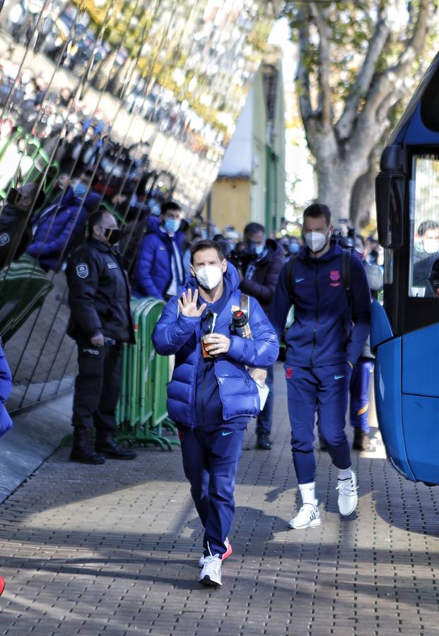 En imágenes, la llegada del Barcelona a Córdoba para disputar la Supercopa