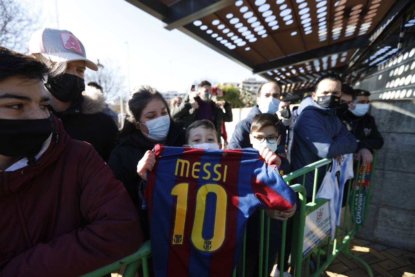 En imágenes, la llegada del Barcelona a Córdoba para disputar la Supercopa