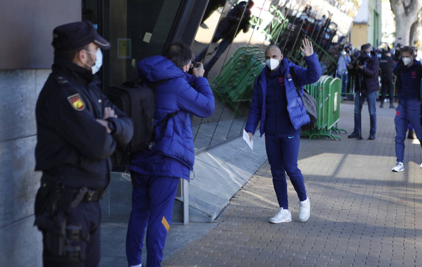 En imágenes, la llegada del Barcelona a Córdoba para disputar la Supercopa