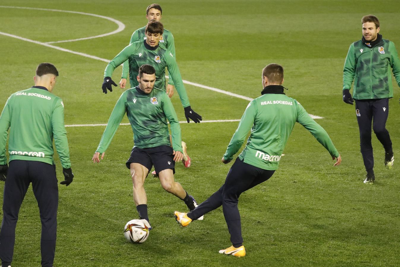 Las mejores imágenes del entreno de la Real Sociedad en Córdoba