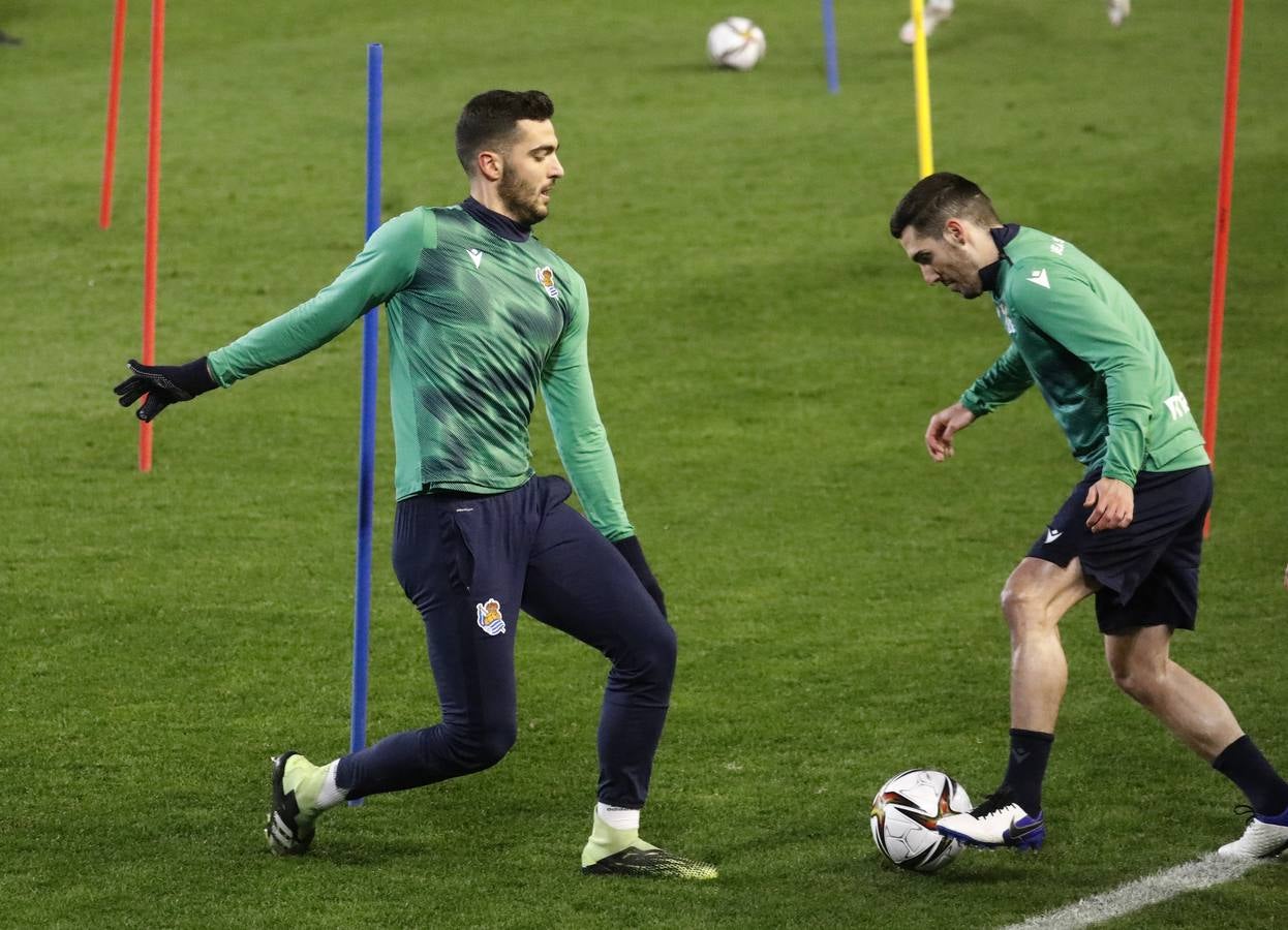 Las mejores imágenes del entreno de la Real Sociedad en Córdoba