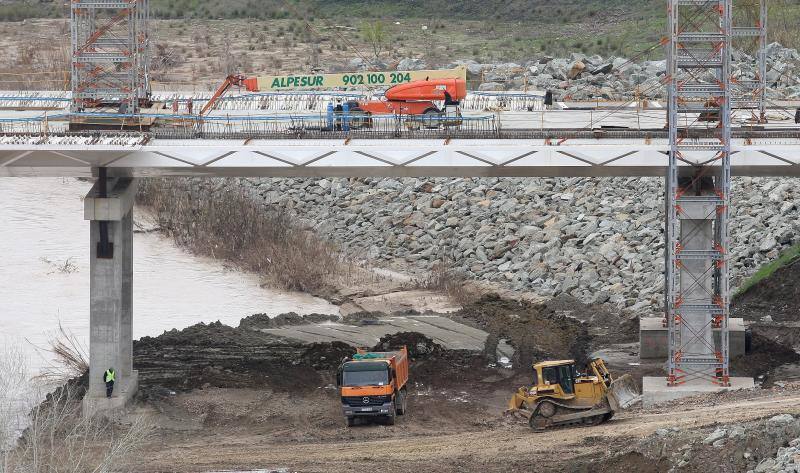 Una década del puente de Ibn Firnás de Córdoba, en imágenes