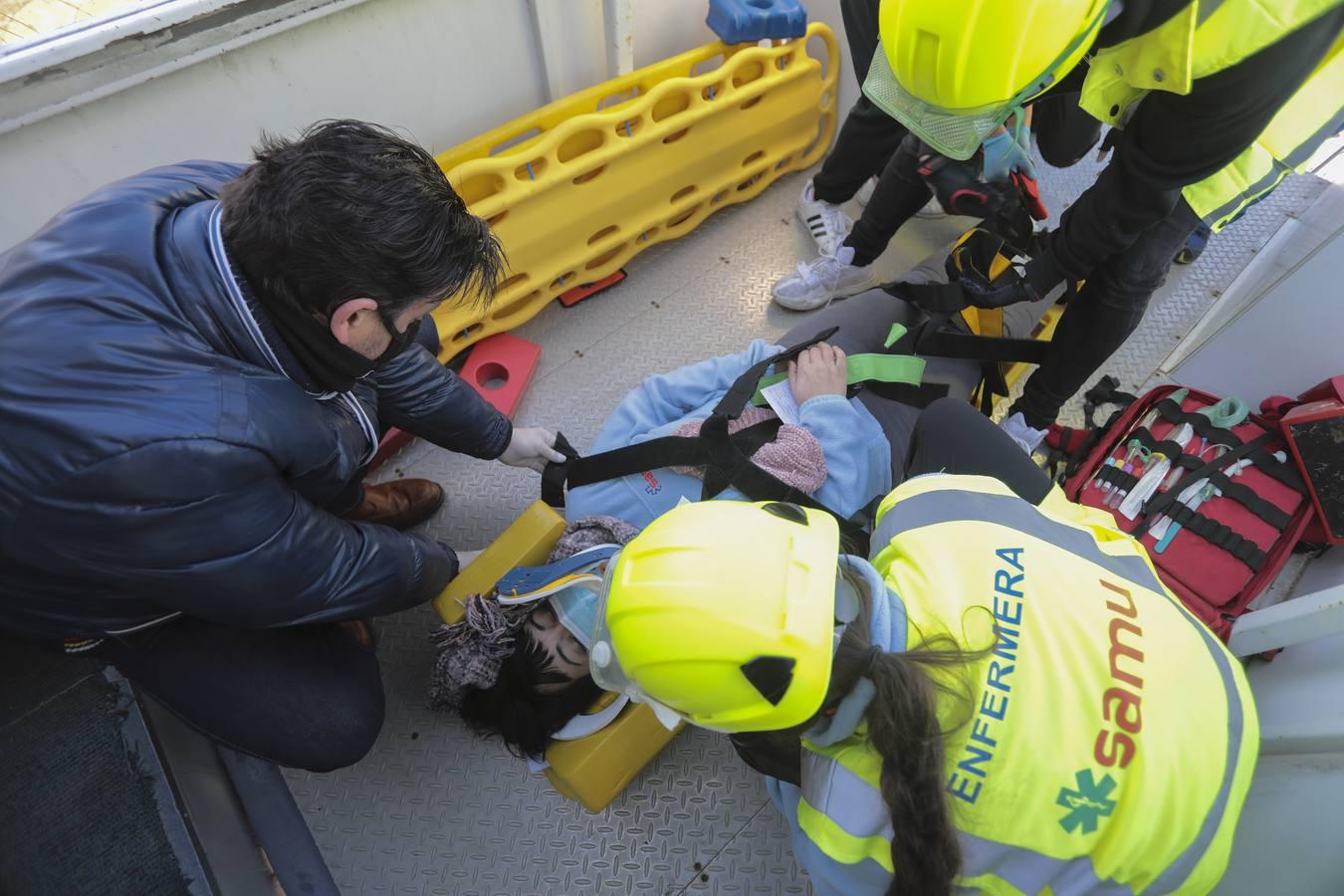 En imágenes, simulacro de actuación en la Escuela de Emergencias SAMU