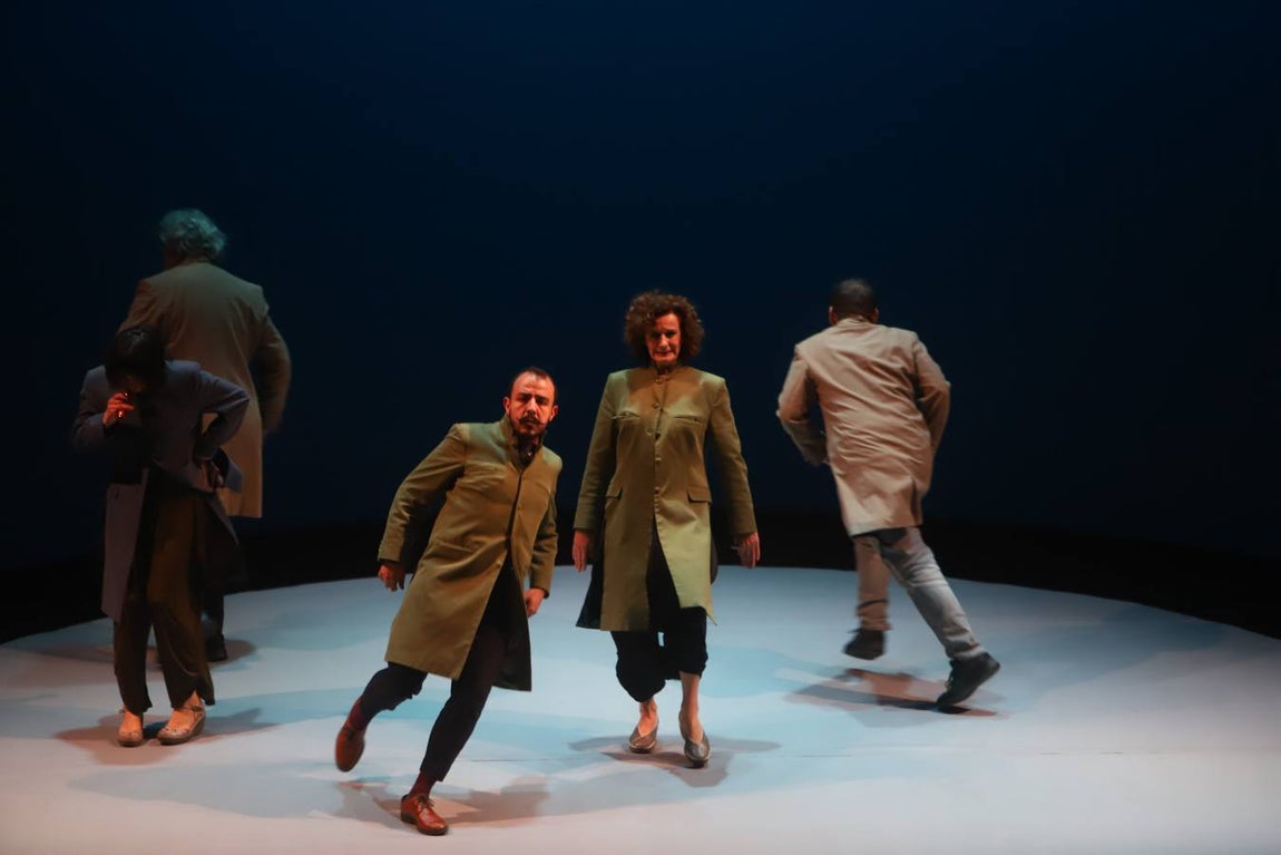 La sátira del «procés» de Els Joglars en Córdoba, en imágenes