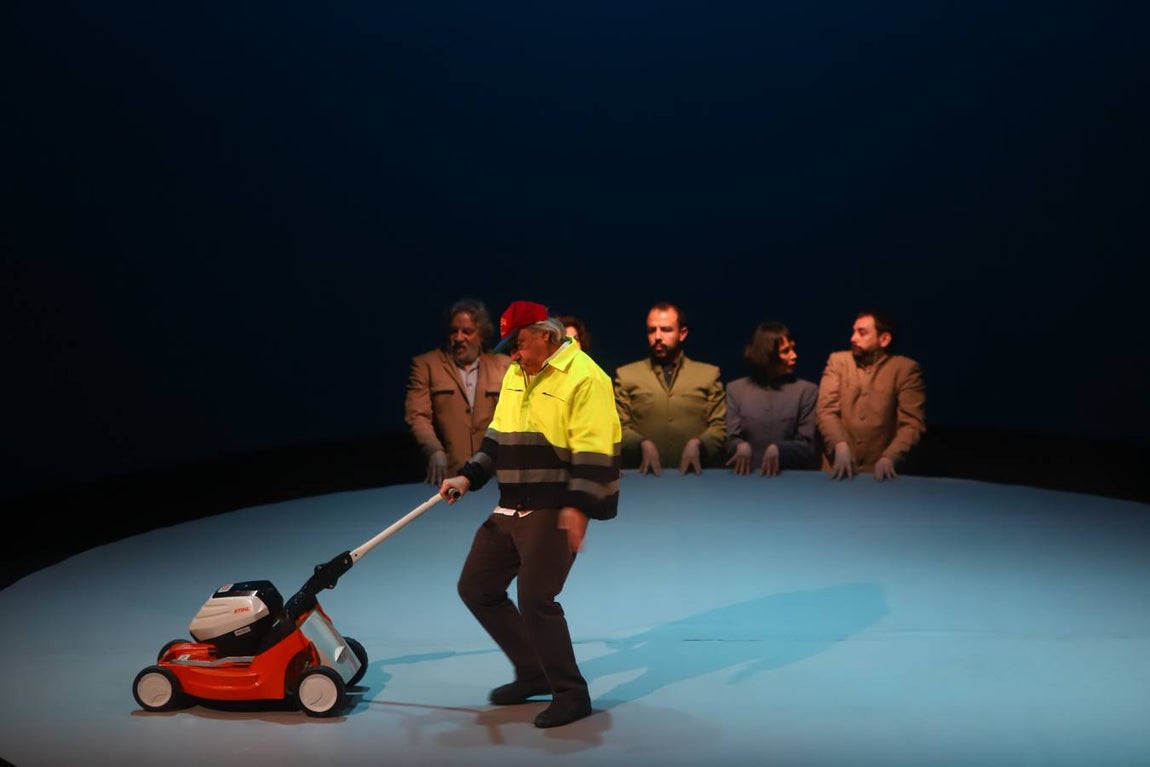 La sátira del «procés» de Els Joglars en Córdoba, en imágenes