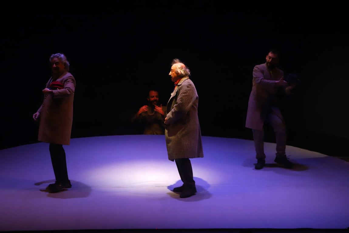 La sátira del «procés» de Els Joglars en Córdoba, en imágenes